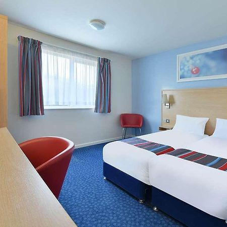 Travelodge Stirling M80 Cambusbarron 객실 사진